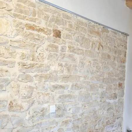 Stone House Mate Rovinjsko Selo