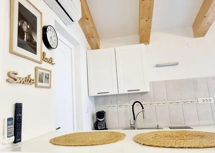 Stone House Mate Apartmán